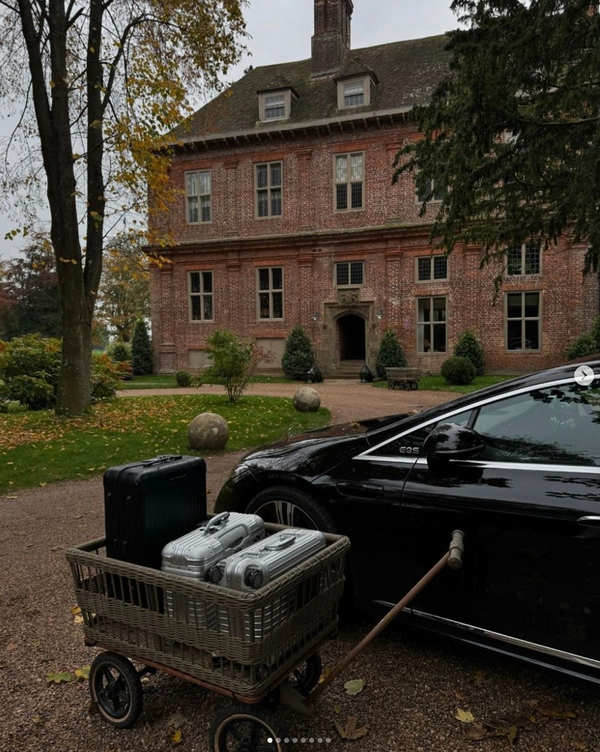 Throne Estate luxury fall / autumn travel and home inspiration 